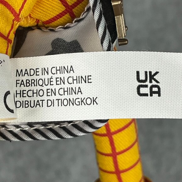 Disney Pixar Toy Story Sheriff Woody Pull String Talking Action Figure hat UKCA - Picture 9 of 11